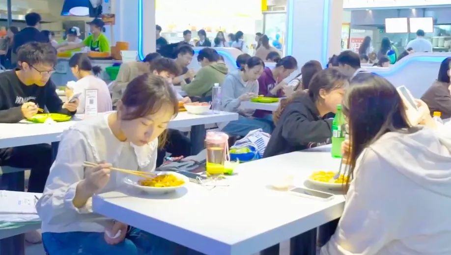 第五站 I 西南大学楠园星空食堂的“柿子”争取战_千亿国际丨食堂团餐丨食堂承包丨学校食堂承包丨重庆食堂承包丨